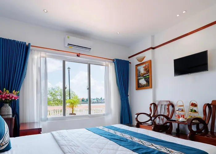 Chuong Duong Hotel