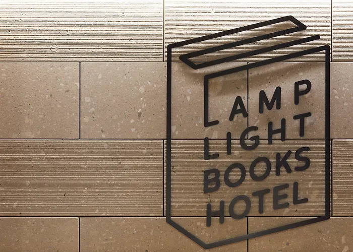 Lamp Light Books Hotel Sapporo