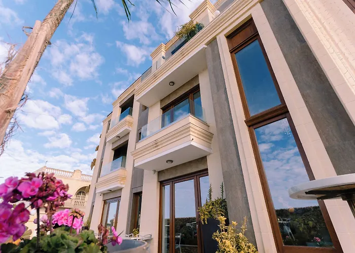 Santa Lucia Boutique Hotel
