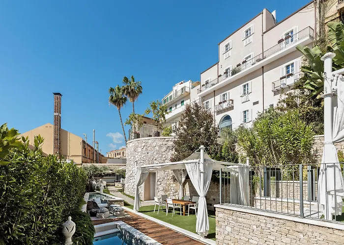 Casa Clat - Boutique Hotel