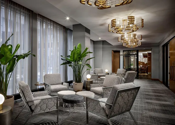 Rand Tower Hotel, Minneapolis, A Tribute Portfolio Hotel