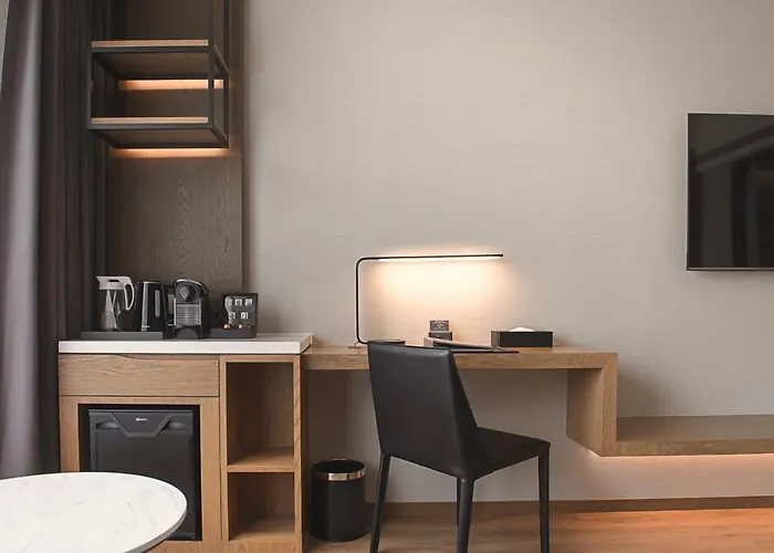Grand Banyan Hotel