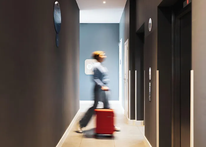 Holiday Inn Express Antwerp - City Centre By Ihg