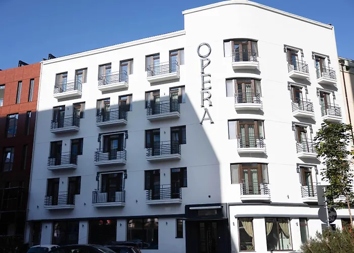 Opera Hotel