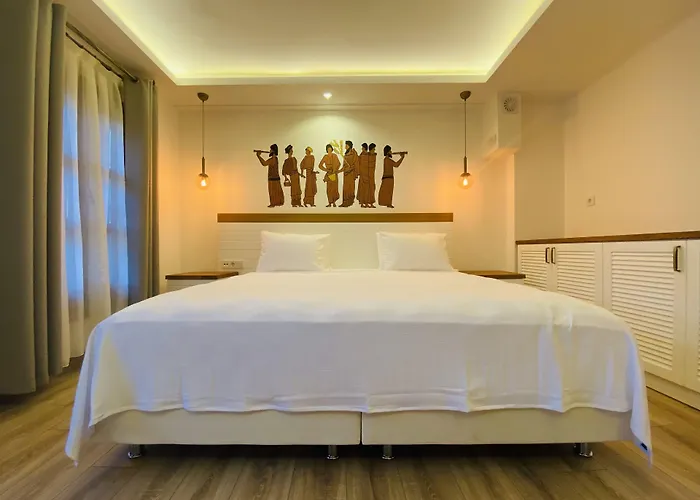In Ephesus Hotel And Art Galery