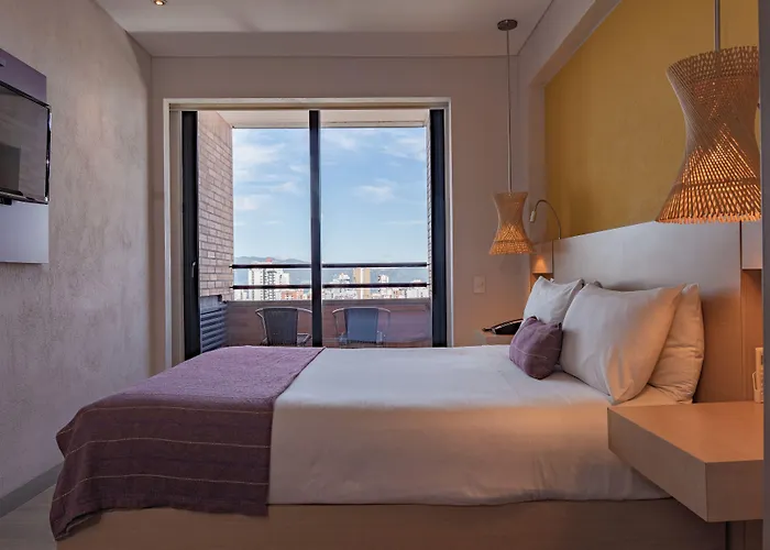 Hotel Bari Bucaramanga By Oxohotel