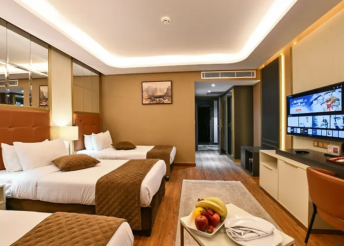 Petra Moon Luxury Hotel