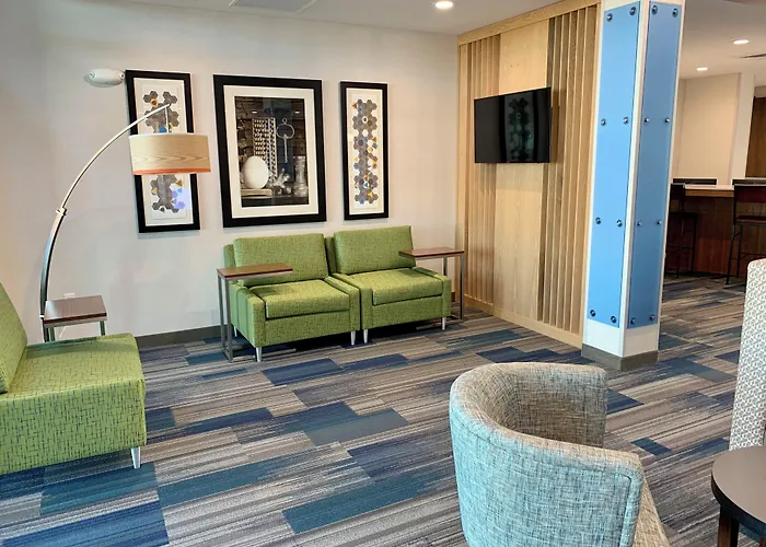 Holiday Inn Express & Suites - Phoenix North - Happy Valley By Ihg