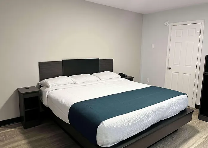 Motel 6 Williamstown