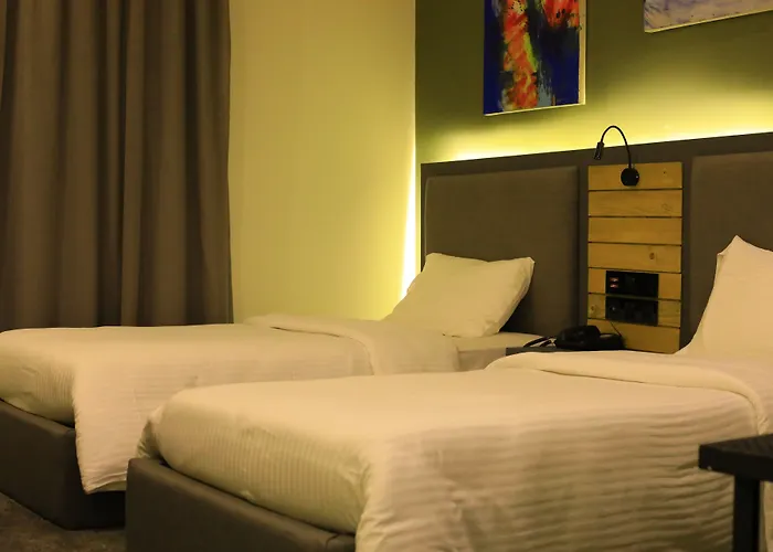 Aitch Boutique Hotel - An Lih Hotel