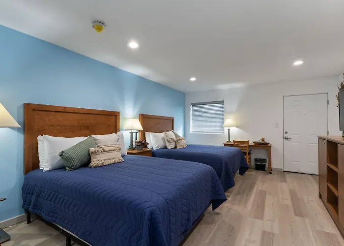 Extended Stay Gun Barrel City