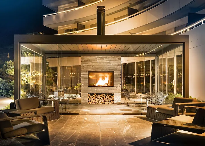7132 Hotel