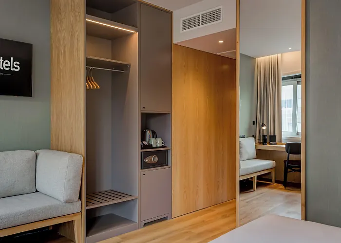 Acta The Clover