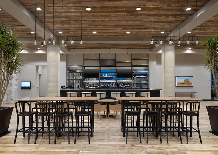 Embassy Suites By Hilton Bowling Green
