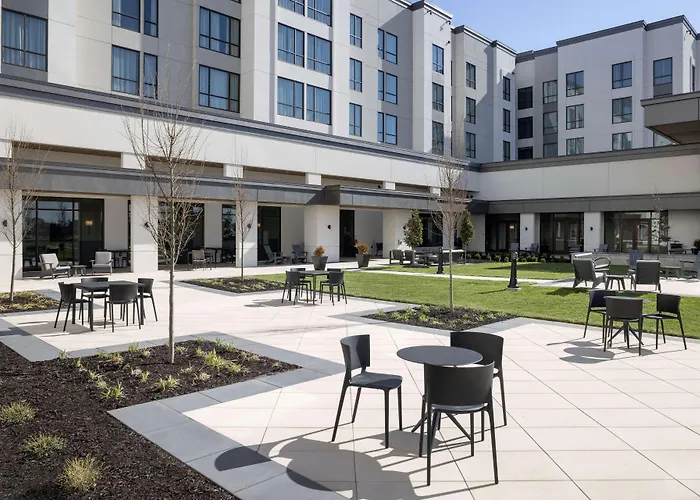 Embassy Suites By Hilton Bowling Green