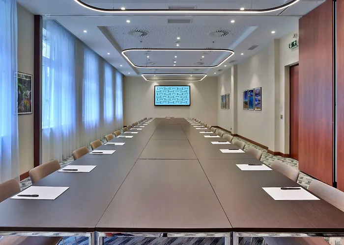 Est Grand Hotel Savoy