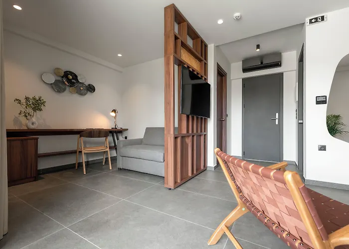 Amyntas Seafront Hotel - Adults Only
