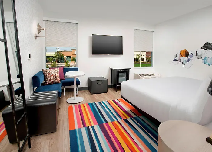 Aloft By Marriott Dallas Arlington South