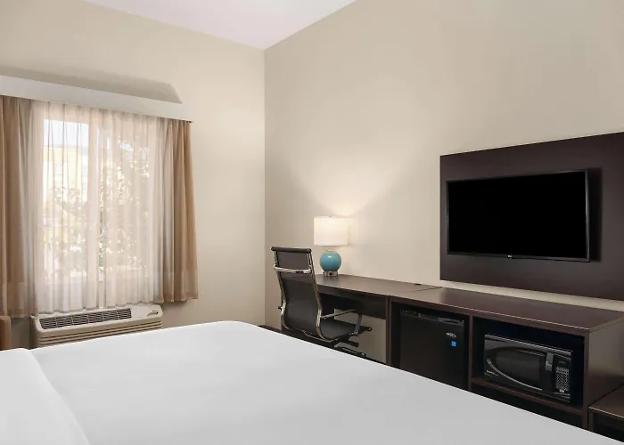 La Quinta Inn & Suites By Wyndham Wenatchee