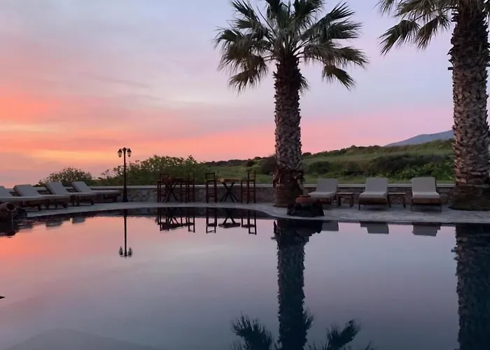 Villa Manos Hotel