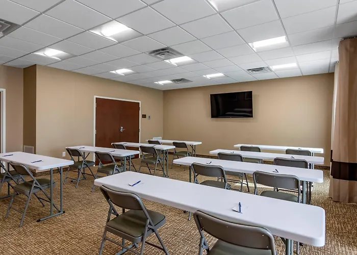 Comfort Inn & Suites Charlottesville Hollymead Town Center