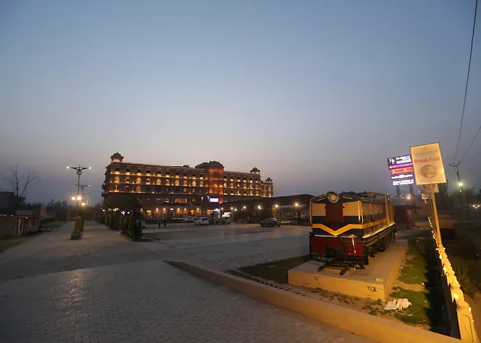 Regenta City Vilas Palace Ambala