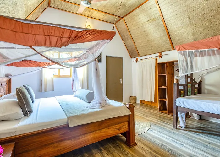 Cinnamon Hotel