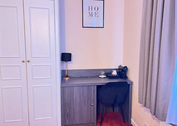 La Bourse Hotel