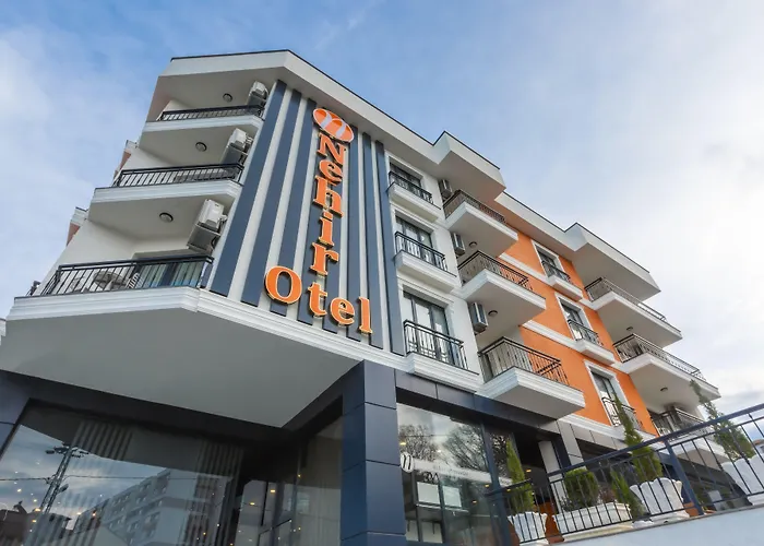 Nehir Otel