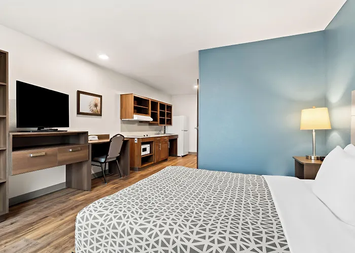 Woodspring Suites Denver Commerce City