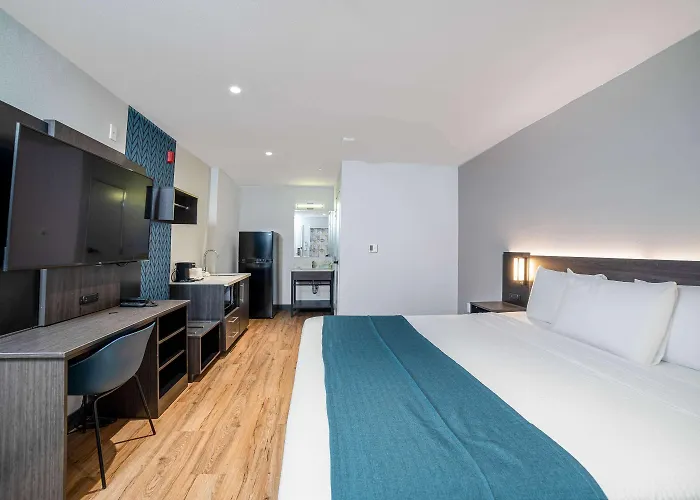 Studio 6 Suites Stockton, Ca Waterfront