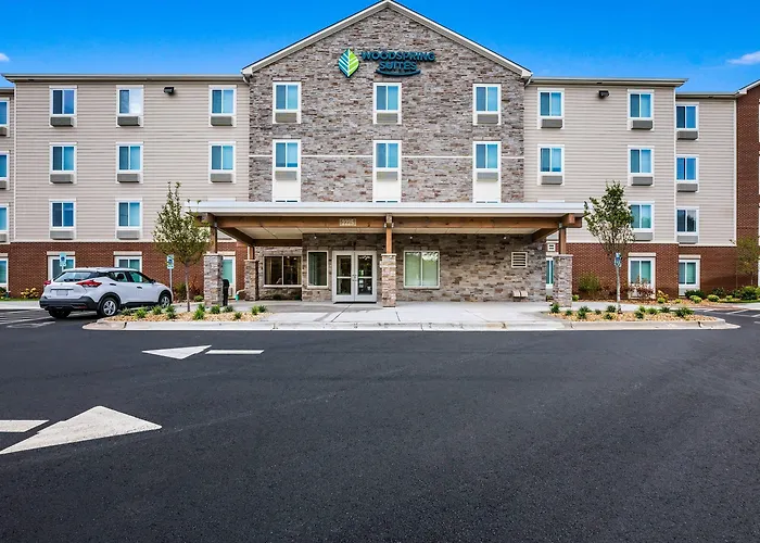 Woodspring Suites Downers Grove - Chicago