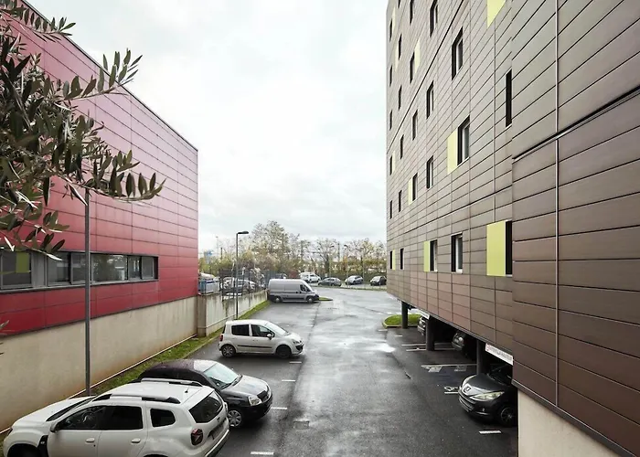 B&B Hotel Paris Le Bourget