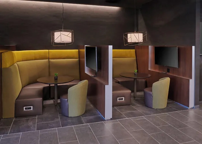 Courtyard By Marriott Petoskey At Victories Square