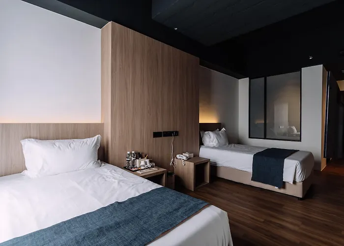Impiana By Roxy Hotel
