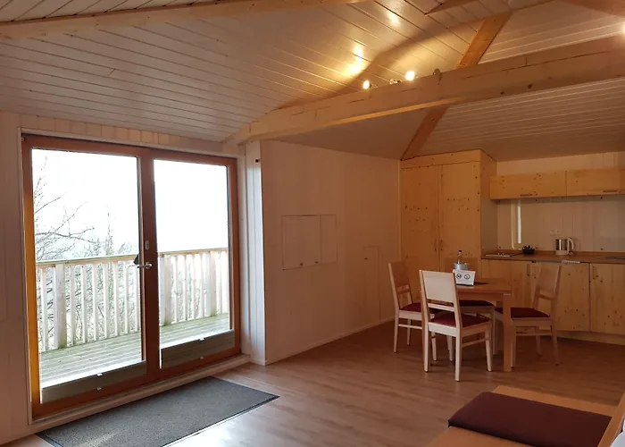 Hotel Waldquelle - Baumhaushotel Aerzen