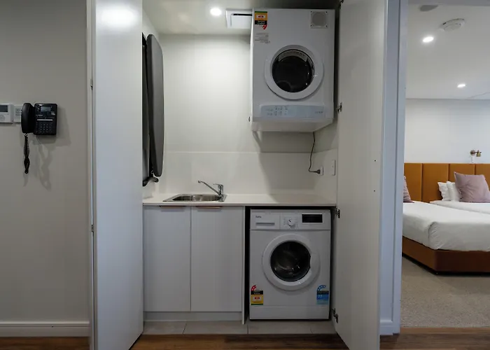 Astina Suites, Penrith