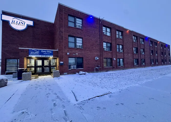 Illini Inn & Suites