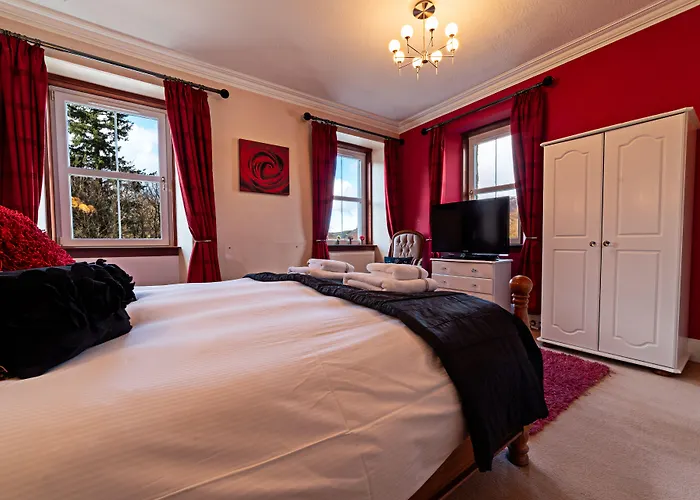 The Rowan Tree Country Hotel
