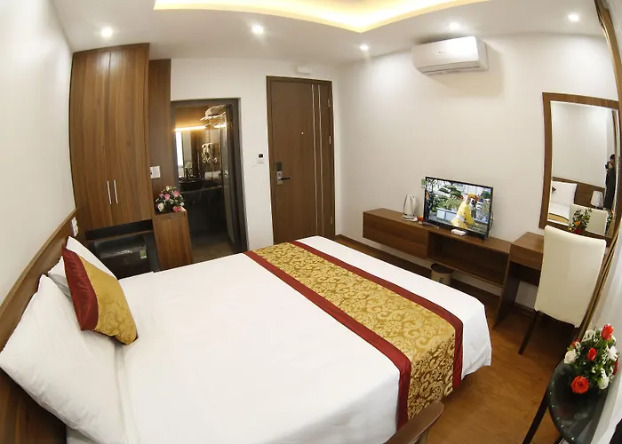 Bao Ngoc Diamond Hotel