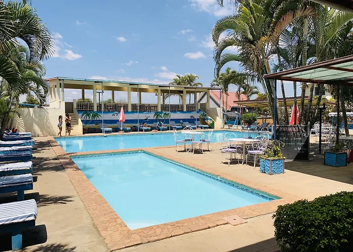 Hotel - Appartement Meuble " Les Flots Bleu "