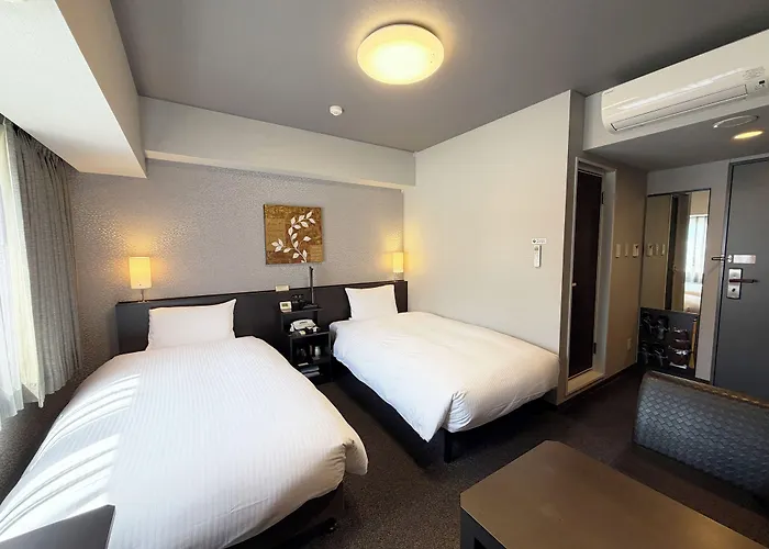 Hotel Route-Inn Grand Ota Ekimae