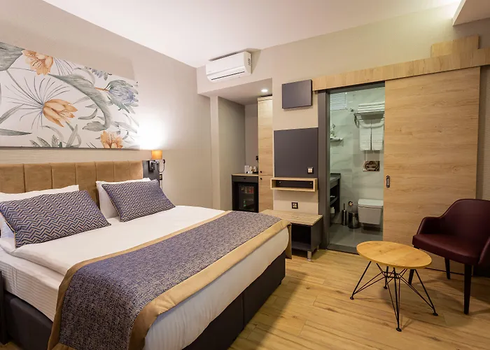 Levor Hotel