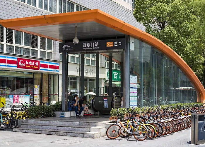 Wenjun Courtyard Hotel Chengdu ,English-Speaking , Pick-Up Service ,Laundry Service , Local Tours