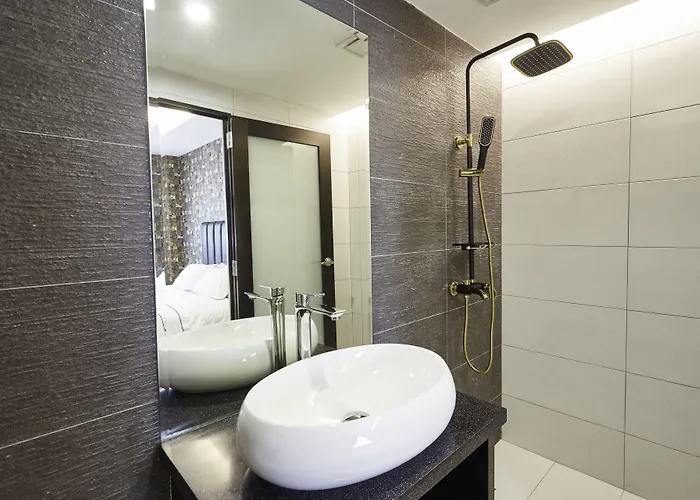 Dream Luxury Hotel Self Check-In