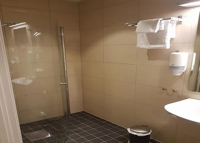 Chesterfield Hotel