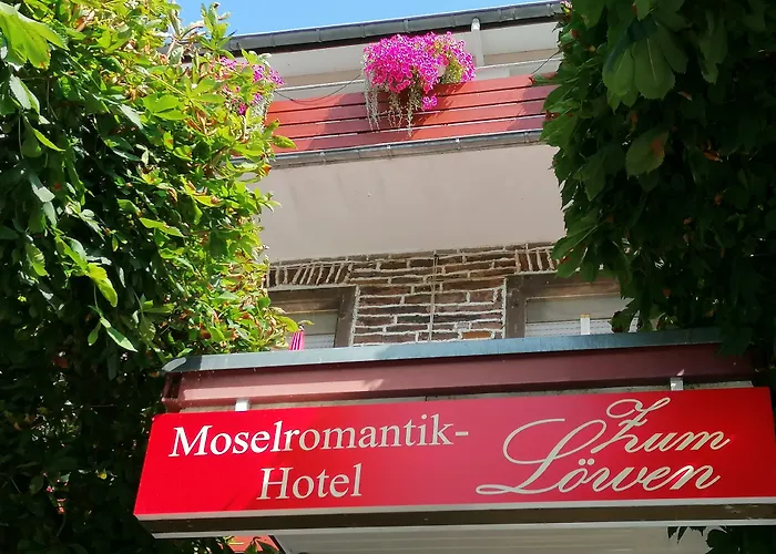 Moselromantik-Hotel Zum Loewen