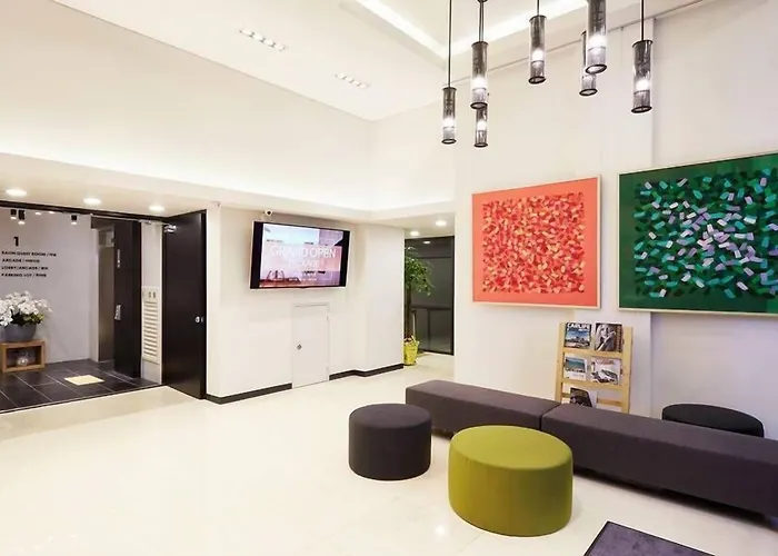 Raonstay In Perla Hotel