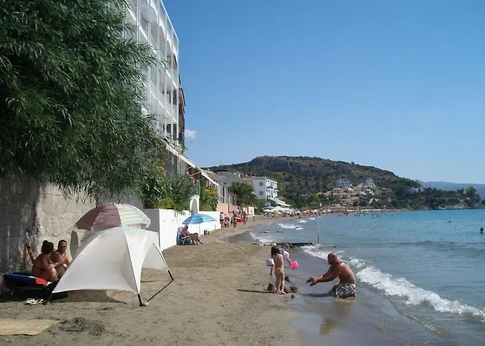 Hotel Tolo