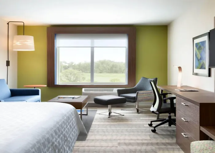 Holiday Inn Express & Suites - Jacksonville-Camp Lejeune Area By Ihg